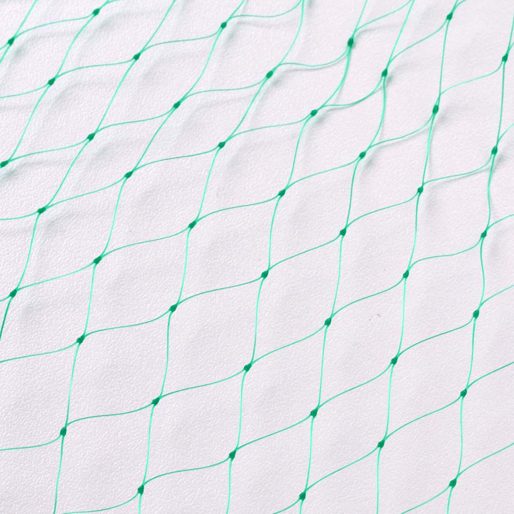 Vogel- oder Laubschutznetz 6 x 4 m aus HDPE in gr&uuml;n image number 1